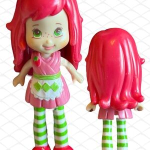 Strawberry shortcake 2008 Pink and Green Kids Toy Doll